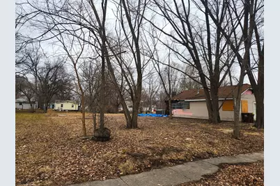 3529 Blackstone Avenue, Rockford, IL 61101 - Photo 4