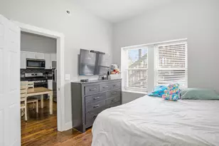 4214 W Wilcox St, Chicago, IL 60624 - Photo 26