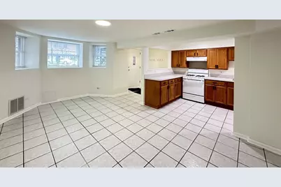 5804 N Broadway Avenue #GF, Chicago, IL 60660 - Photo 8