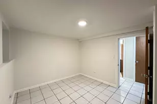 5804 N Broadway Ave, Chicago, IL 60660 - Photo 18