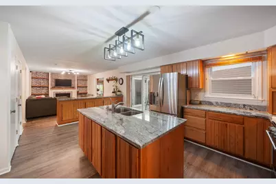 [Address not provided], Mundelein, IL 60060 - Photo 16