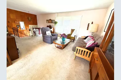 855 E Patten Drive, Palatine, IL 60074 - Photo 8