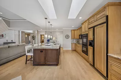 8711 Berkley Court, Orland Park, IL 60462 - Photo 8