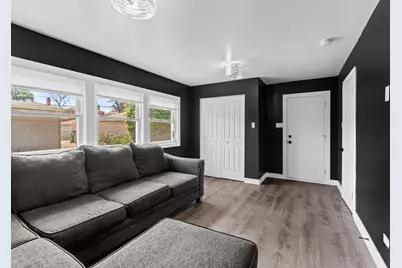 3912 Adams Street, Bellwood, IL 60104 - Photo 6