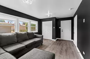 3912 Adams St, Bellwood, IL 60104 - Photo 6