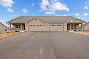 [Address not provided], Dixon, IL 61021 - Photo 2