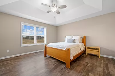 [Address not provided], Dixon, IL 61021 - Photo 16