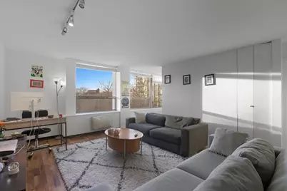 1355 N Sandburg Terrace #303D, Chicago, IL 60610 - Photo 4