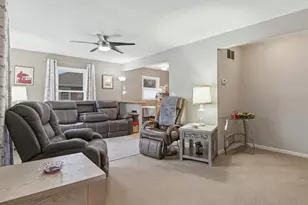 204 N Wabasso St, Minooka, IL 60447 - Photo 4