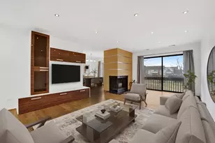 3085 Pheasant Creek Dr, Northbrook, IL 60062 - Photo 2