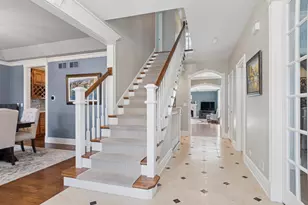 123 S Blanchard St, Wheaton, IL 60187 - Photo 2