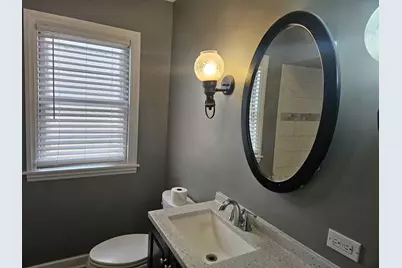 45 N Wisconsin Avenue N, Addison, IL 60101 - Photo 10