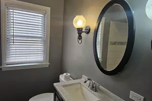 45 N Wisconsin Ave N, Addison, IL 60101 - Photo 10