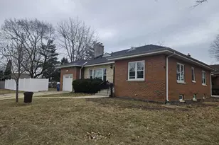 45 N Wisconsin Ave N, Addison, IL 60101 - Photo 2