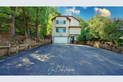 127 E Grand Avenue, Fox Lake, IL 60020 - Photo 2