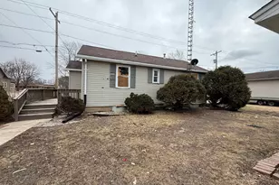 431 W Cedar St, Ladd, IL 61329 - Photo 4