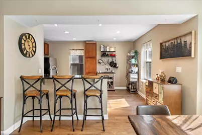 2618 W Rosemont Avenue #1, Chicago, IL 60659 - Photo 10