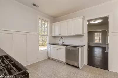 329 W Maple Avenue #327, Libertyville, IL 60048 - Photo 6