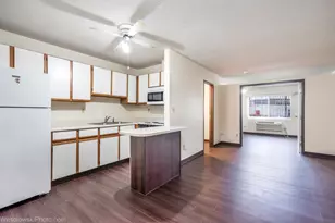 3305 Sunset Ave, Waukegan, IL 60087 - Photo 10