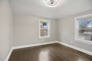 10413 S Forest Ave, Chicago, IL 60628 - Photo 8