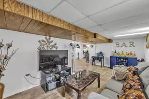 1109 N 12th Ave, Melrose Park, IL 60160 - Photo 22