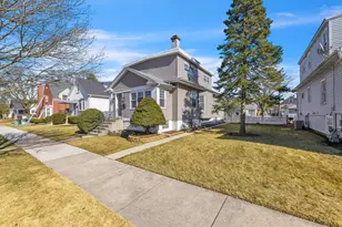 1109 N 12th Ave, Melrose Park, IL 60160 - Photo 2