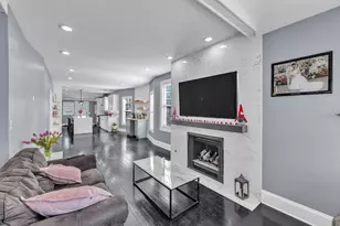 1109 N 12th Ave, Melrose Park, IL 60160 - Photo 6