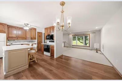 839 S Curtis Avenue, Kankakee, IL 60901 - Photo 2