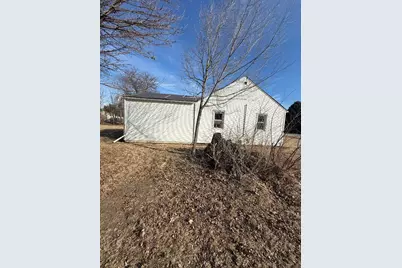 1214 W 20th Street, Rock Falls, IL 61071 - Photo 2