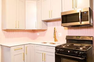 2115 Wesley Ave, Berwyn, IL 60402 - Photo 2