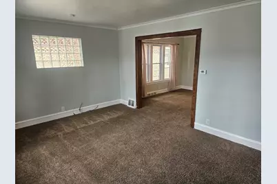 6125 W Newport Avenue, Chicago, IL 60634 - Photo 2