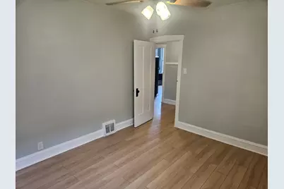 6125 W Newport Avenue, Chicago, IL 60634 - Photo 18