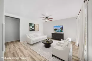 2011 219th St, Sauk Village, IL 60411 - Photo 4