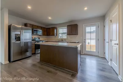 [Address not provided], Hampshire, IL 60140 - Photo 8