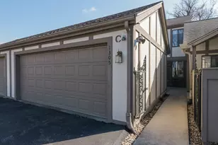 1305 Kingsridge Ct, Normal, IL 61761 - Photo 32