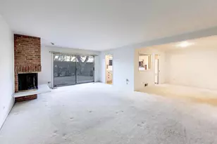 1836 Wildberry Dr, Glenview, IL 60025 - Photo 4