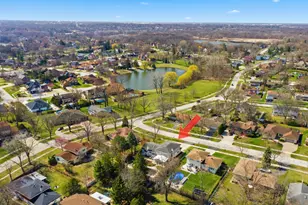 715 Pinecroft Dr, Roselle, IL 60172 - Photo 32