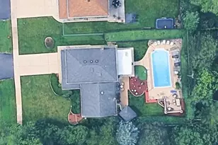 715 Pinecroft Dr, Roselle, IL 60172 - Photo 28