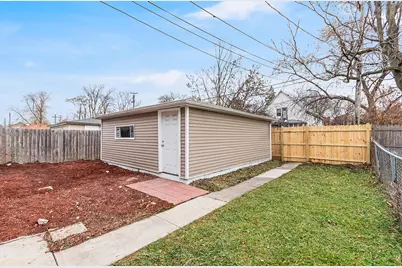 8745 S Throop Street, Chicago, IL 60620 - Photo 32