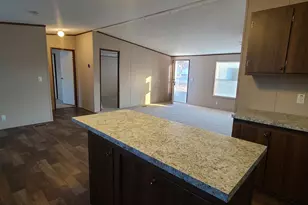 303 N Seba St, Hurst, IL 62949 - Photo 6