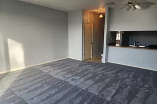 1510 Golfview Ct, Glendale Heights, IL 60139 - Photo 4