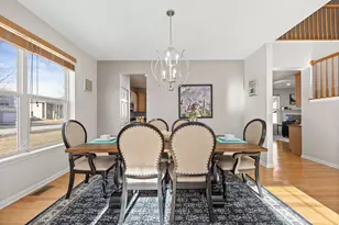 1916 Blue Heron Cir, Bartlett, IL 60103 - Photo 4