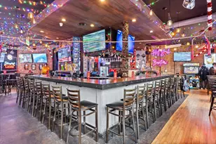3801 N Clark St, Chicago, IL 60613 - Photo 8