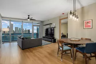 1211 S Prairie Ave, Chicago, IL 60605 - Photo 2