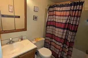 15518 Maple St, South Holland, IL 60473 - Photo 6