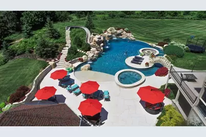 419 N Valley Hill Road, Bull Valley, IL 60098 - Photo 2