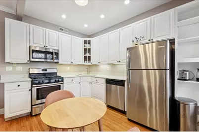 4005 N Southport Avenue #3, Chicago, IL 60613 - Photo 8
