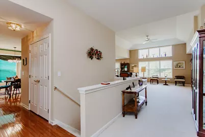 940 Beckett Crossing Drive, Mundelein, IL 60060 - Photo 4