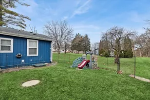 7814 Balsam Dr, Wonder Lake, IL 60097 - Photo 18