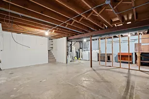 3208 Oakwood Dr, Joliet, IL 60431 - Photo 18